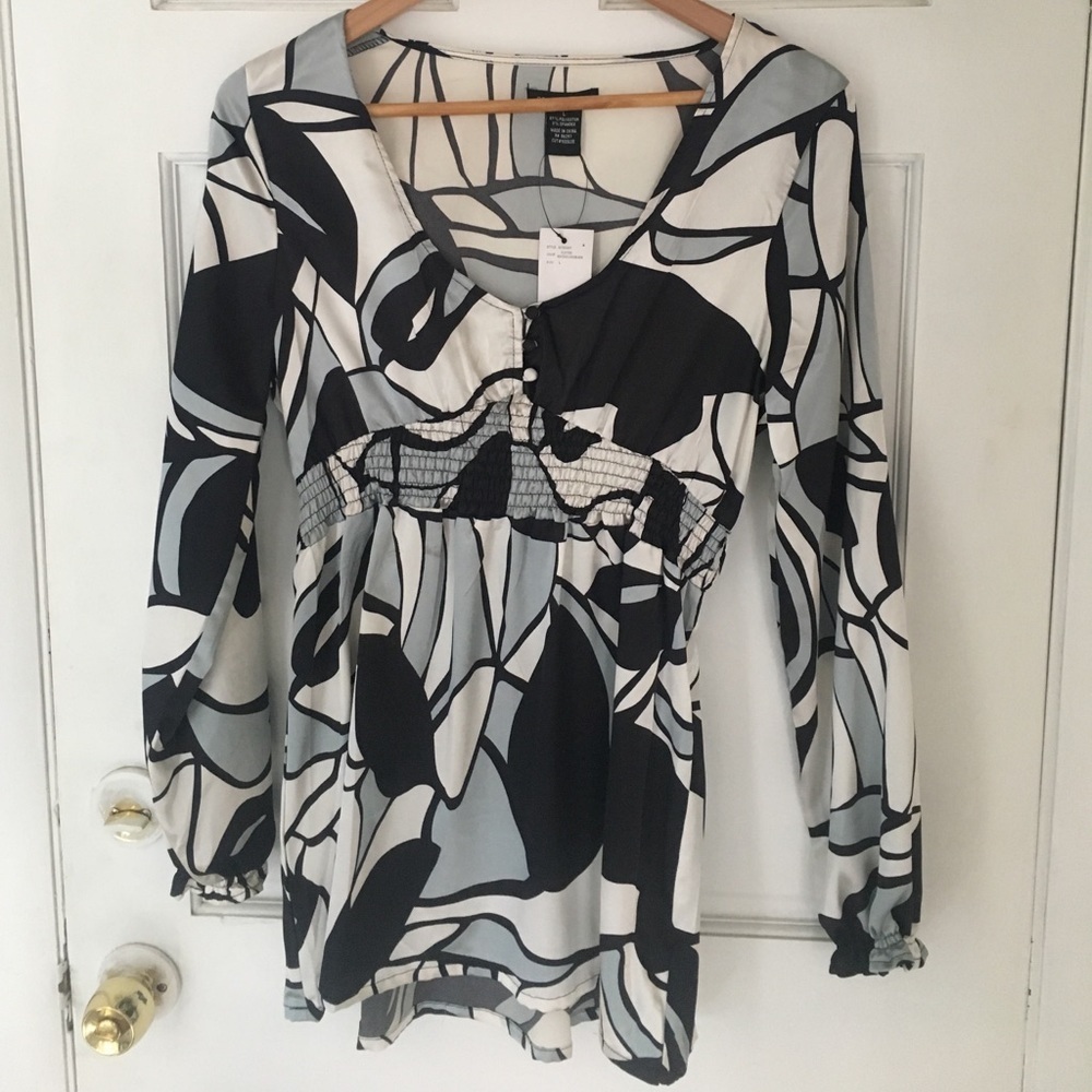 BCBG silky top